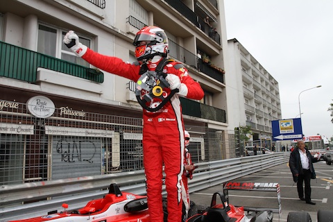 120512_f3_pau_r1_parcferme